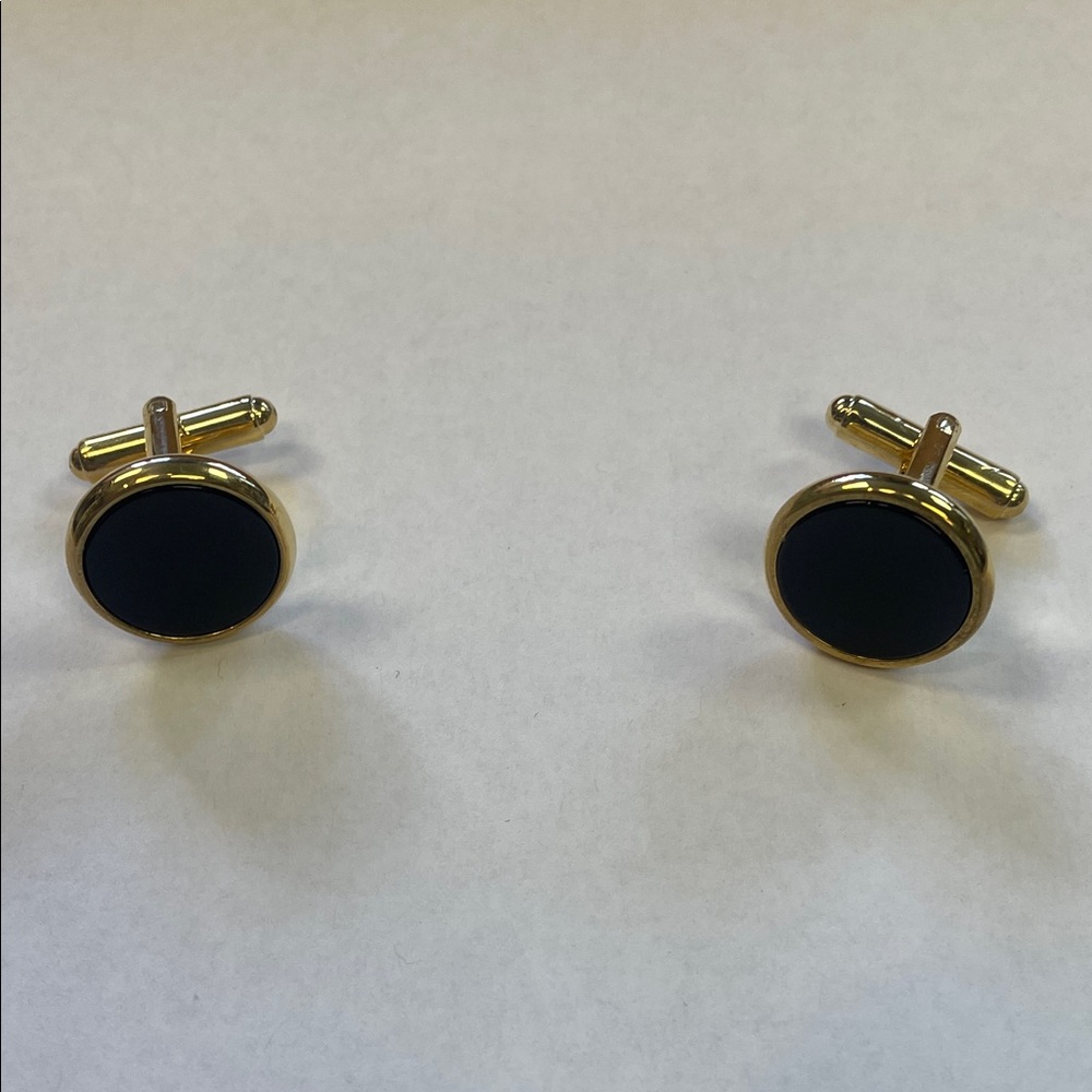 Gold and Black Onyx Round Cufflinks - Classic Men's Accessory